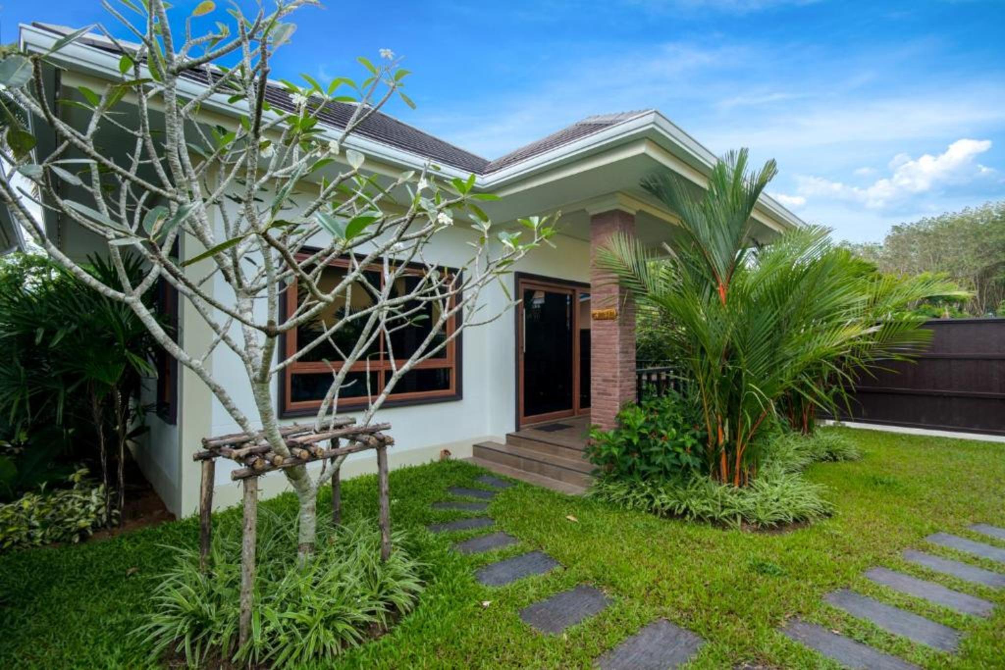 Tanrak * Phuket